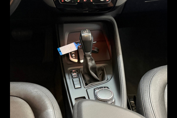 BMW X1 SDrive20i Centennial High Executive | Leer | Navigatie | HUD
