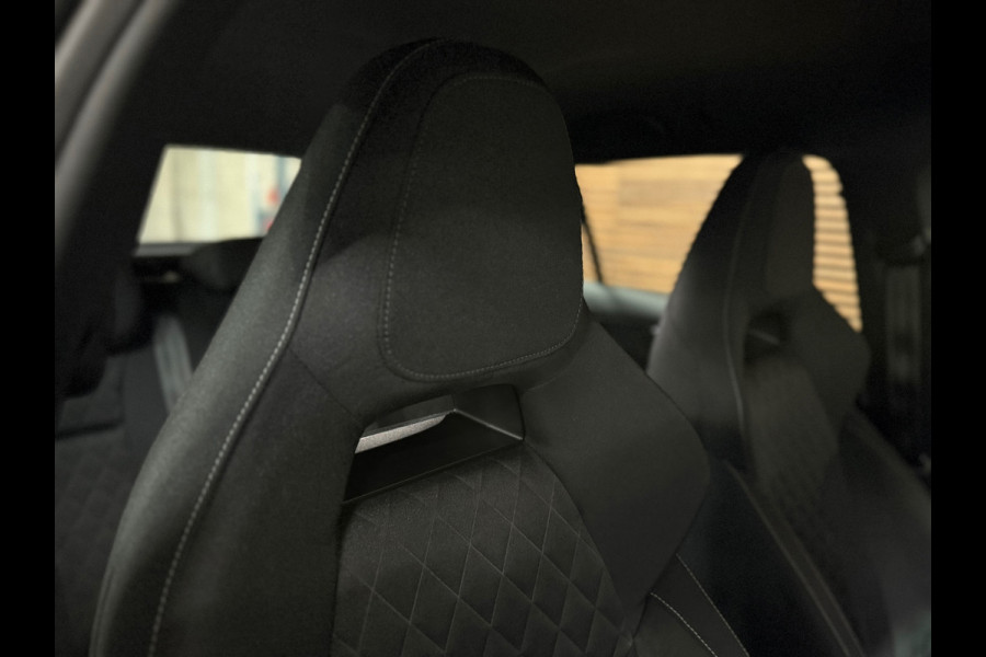 Škoda SCALA 1.0 TSI Style DSG | Sportstoelen | 18' inch | Crystal Lighting | Navigatie | Virtual Cockpit | Adaptive Cruise Control