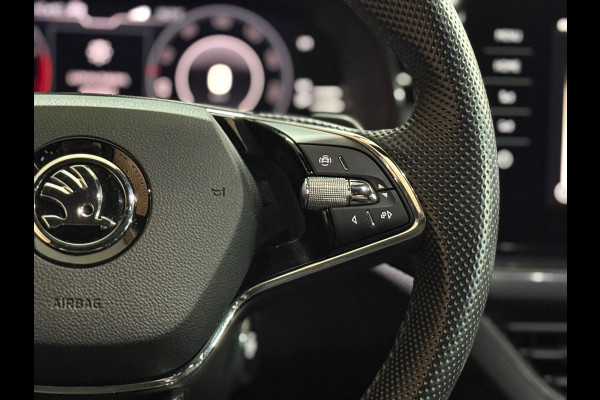 Škoda SCALA 1.0 TSI Style DSG | Sportstoelen | 18' inch | Crystal Lighting | Navigatie | Virtual Cockpit | Adaptive Cruise Control