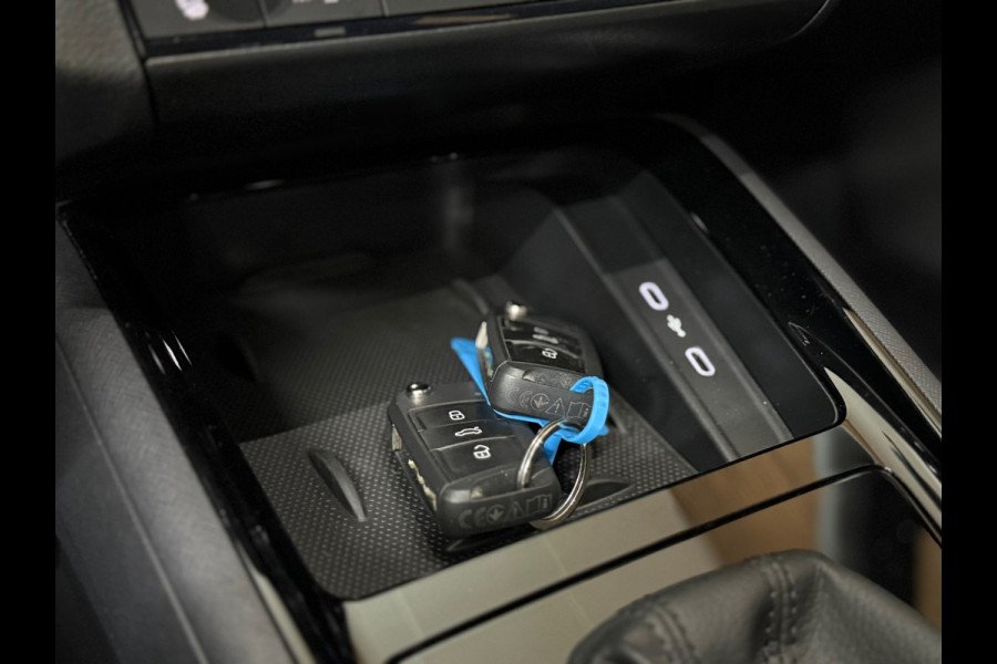 Škoda SCALA 1.0 TSI Style DSG | Sportstoelen | 18' inch | Crystal Lighting | Navigatie | Virtual Cockpit | Adaptive Cruise Control