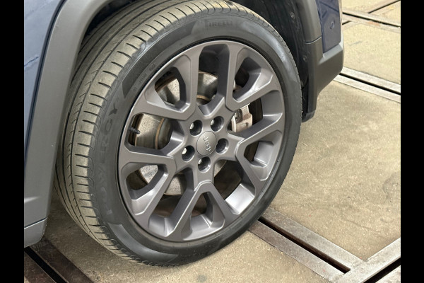 Jeep Compass 4xe 240 Plug-in Hybrid Electric S | Alpine | 19' inch | Leder | Trekhaak | LED