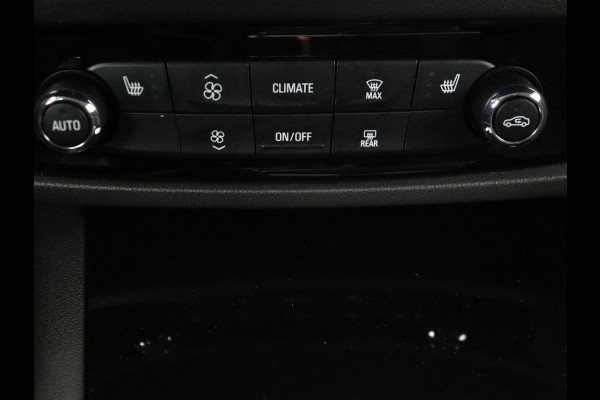 Opel Insignia 1.5 Turbo Innovation | Head-Up | Stoel & stuurverwarming | Trekhaak | Carplay | Camera | Keyless | Navigatie | Matrix LED | Climate control | Parkeerhulp | Cruise control