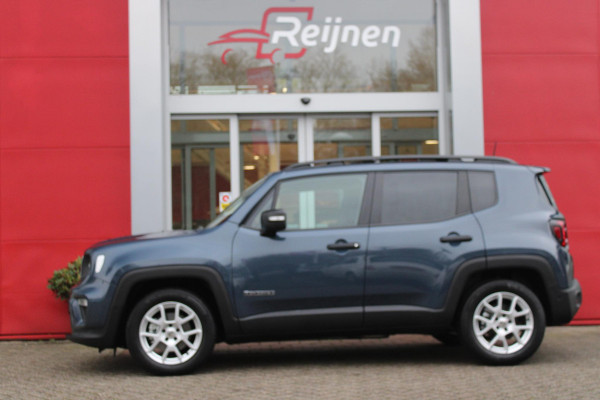 Jeep Renegade 1.5T 130PK e-Hybrid ALTITUDE | DRAADLOZE APPLE CARPLAY/ANDROID AUTO | PANORAMISCH SCHUIF/KANTEL DAK | FULL LED KOPLAMPEN | DODEHOEK DETECTIE | ADAPTIVE CRUISE CONTROL | LICHTMETALEN VELGEN 17" | ACHTERUITRIJ CAMERA | DAB+ RADIO | NAVIGATIE | PARKEERSENSOREN VOOR + ACHTER | AUTOMATISCH INPARKEREN | KEYLESS ENTRY/START | GETINTE RUITEN |