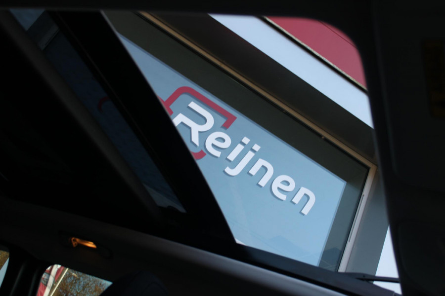 Jeep Renegade 1.5T 130PK e-Hybrid ALTITUDE | DRAADLOZE APPLE CARPLAY/ANDROID AUTO | PANORAMISCH SCHUIF/KANTEL DAK | FULL LED KOPLAMPEN | DODEHOEK DETECTIE | ADAPTIVE CRUISE CONTROL | LICHTMETALEN VELGEN 17" | ACHTERUITRIJ CAMERA | DAB+ RADIO | NAVIGATIE | PARKEERSENSOREN VOOR + ACHTER | AUTOMATISCH INPARKEREN | KEYLESS ENTRY/START | GETINTE RUITEN |