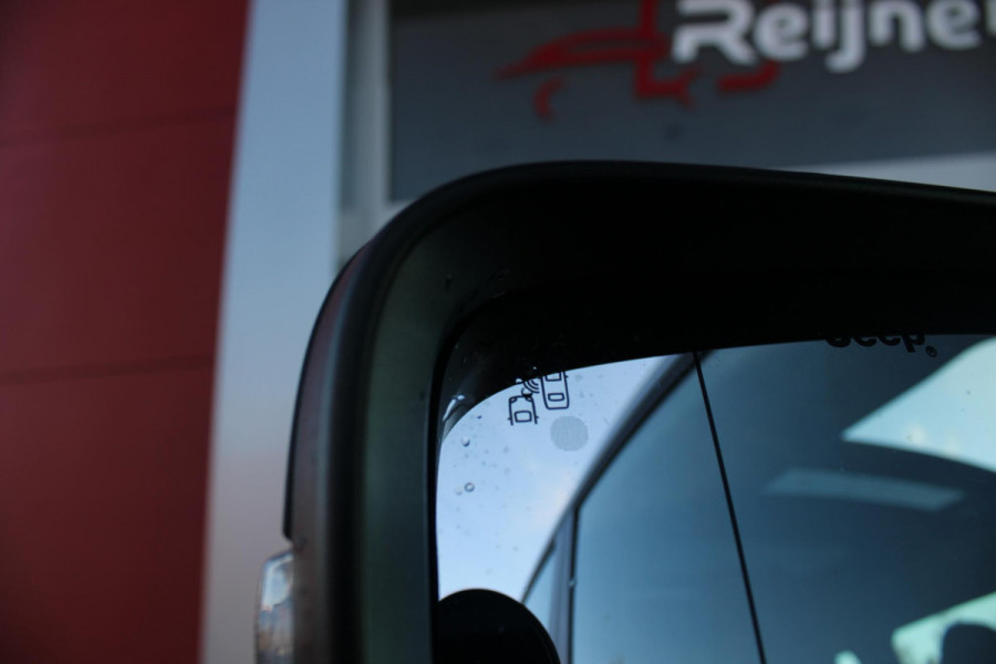 Jeep Renegade 1.5T 130PK e-Hybrid ALTITUDE | DRAADLOZE APPLE CARPLAY/ANDROID AUTO | PANORAMISCH SCHUIF/KANTEL DAK | FULL LED KOPLAMPEN | DODEHOEK DETECTIE | ADAPTIVE CRUISE CONTROL | LICHTMETALEN VELGEN 17" | ACHTERUITRIJ CAMERA | DAB+ RADIO | NAVIGATIE | PARKEERSENSOREN VOOR + ACHTER | AUTOMATISCH INPARKEREN | KEYLESS ENTRY/START | GETINTE RUITEN |