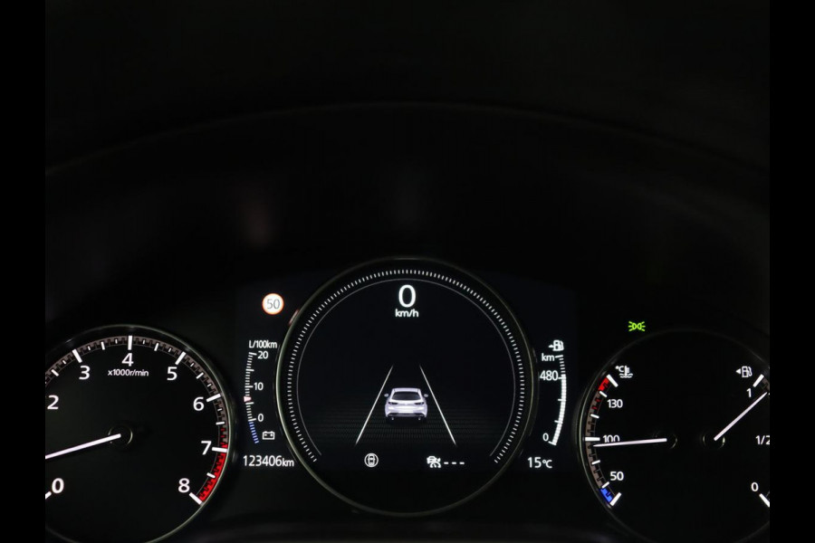 Mazda 3 2.0 e-SkyActiv-X 180 Comfort Bose | Head-Up | Stoel & stuurverwarming | Adaptive cruise | Carplay | Camera | Navigatie | Full LED | Parkeerhulp | Climate control