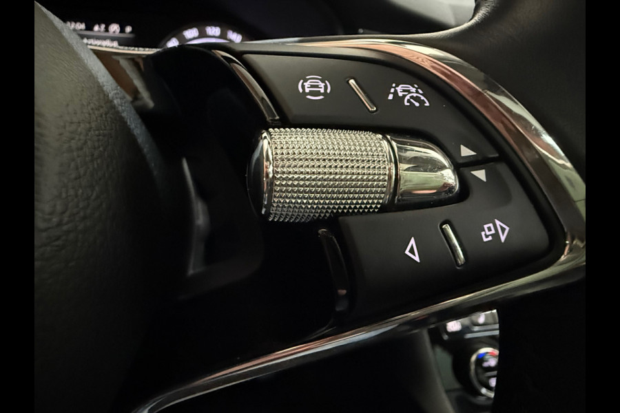 Škoda Kodiaq 1.5 TSI Laurin & Klement Business Edition Plus 7personen | Pano | Navi | LED