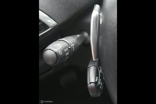 Peugeot 3008 Aut.| LED | Navi | Camera | PDC | 6M Garantie