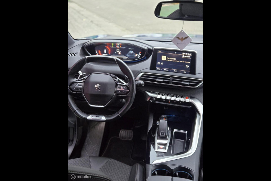 Peugeot 3008 1.2 PureT. |GT Line |EAT8 Automaat |6M Garantie