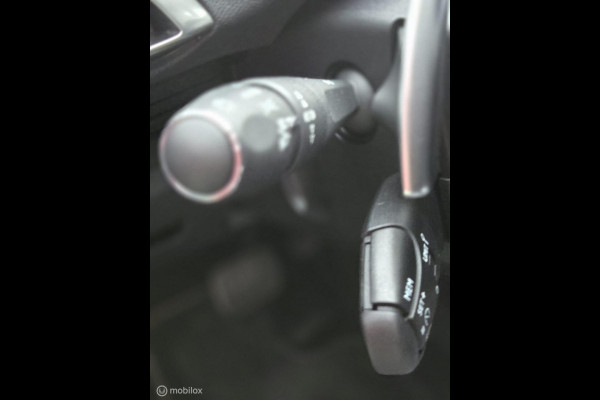 Peugeot 3008 1.2 PureT. |GT Line |EAT8 Automaat |6M Garantie
