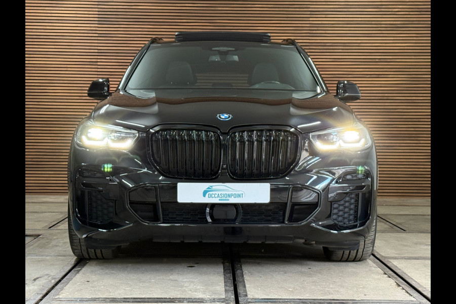 BMW X5 XDrive45e High Executive M-Sport | 360° Camera | Luchtvering | SkyLounge | Pano | HUD | LED | Softclose | Stoelventilatie