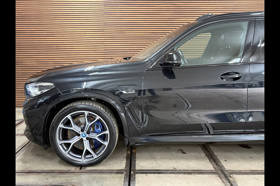 BMW X5 XDrive45e High Executive M-Sport | 360° Camera | Luchtvering | SkyLounge | Pano | HUD | LED | Softclose | Stoelventilatie