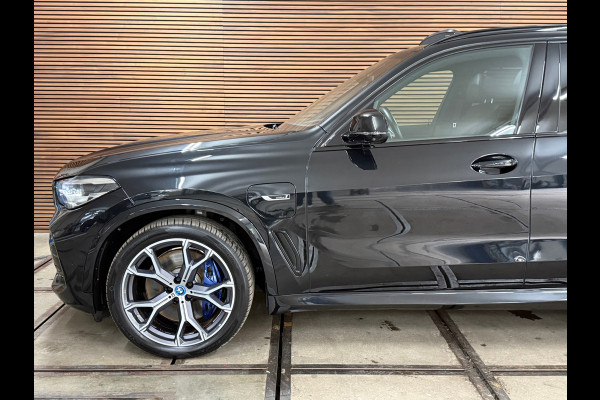BMW X5 XDrive45e High Executive M-Sport | 360° Camera | Luchtvering | SkyLounge | Pano | HUD | LED | Softclose | Stoelventilatie