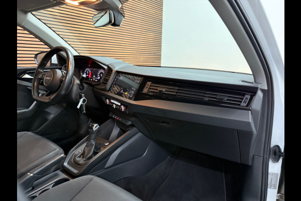 Audi A1 Sportback 25 TFSI Automaat | Black Pack | Virtual Cockpit | PDC voor + achter | Navigatie | Cruise