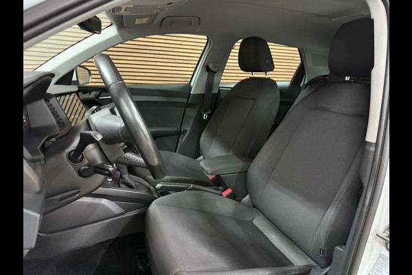 Audi A1 Sportback 25 TFSI Automaat | Black Pack | Virtual Cockpit | PDC voor + achter | Navigatie | Cruise