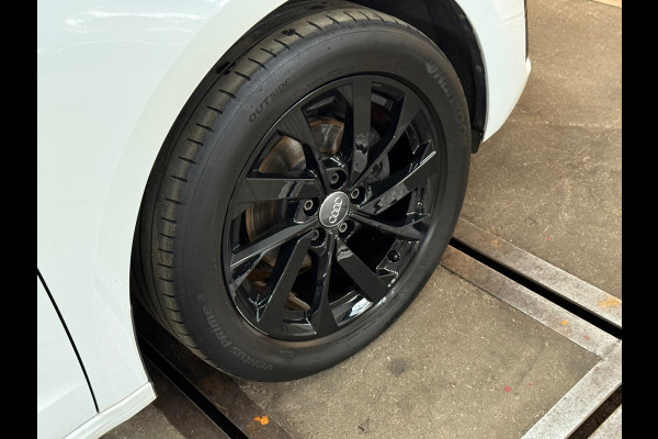 Audi A1 Sportback 25 TFSI Automaat | Black Pack | Virtual Cockpit | PDC voor + achter | Navigatie | Cruise