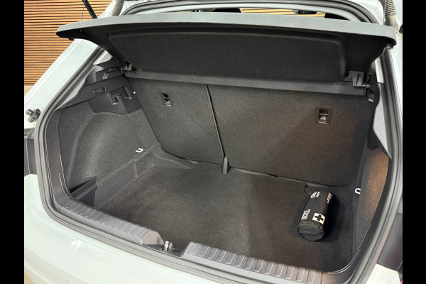 Audi A1 Sportback 25 TFSI Automaat | Black Pack | Virtual Cockpit | PDC voor + achter | Navigatie | Cruise