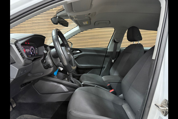 Audi A1 Sportback 25 TFSI Automaat | Black Pack | Virtual Cockpit | PDC voor + achter | Navigatie | Cruise