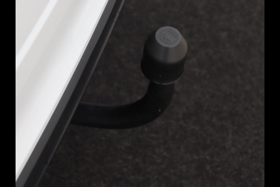 Volkswagen T-Cross 1.0 TSI R Line | Stoelverwarming | Keyless | Virtual Cockpit | Carplay | Trekhaak | Adaptive cruise | Park Assist | Full LED | Dodehoek detectie | Climate control