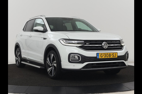 Volkswagen T-Cross 1.0 TSI R Line | Stoelverwarming | Keyless | Virtual Cockpit | Carplay | Trekhaak | Adaptive cruise | Park Assist | Full LED | Dodehoek detectie | Climate control