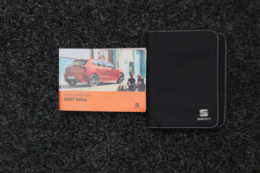 Seat Ibiza 1.0 TSI Style Business Intense Camera, Apple Carplay, Climate, LED, PDC