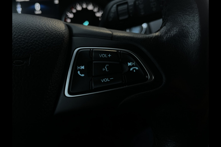 Ford EcoSport 1.0 EB Titanium Full options