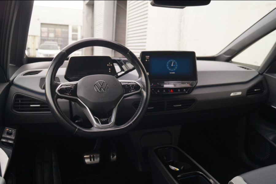 Volkswagen ID.3 First Plus 58kWh -NAVI-ECC-ACC-CAM-TREKHAAK-