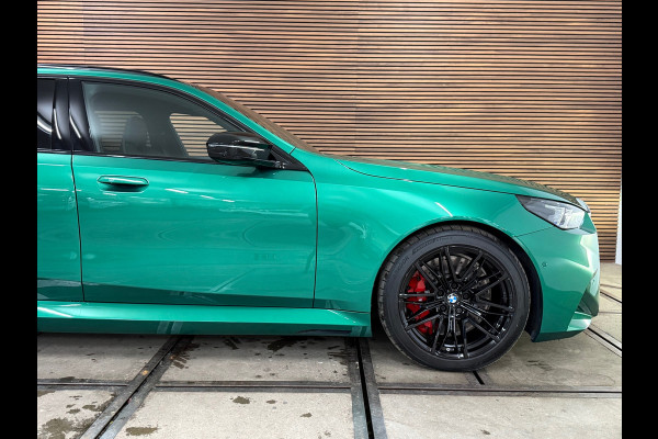 BMW M5 Touring | 757PK! | VOL! | Pano | M Driver Pack | Driving Assistant |Comfort-Parkeerassistent pakket Plus | Fabrieksgarantie