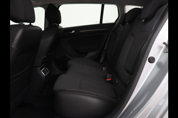 Renault Mégane 1.3 TCe140 Equilibre | Navigatie | Carplay | Keyless | Full LED | Digital Cockpit | Climate control | Parkeerhulp | Cruise control