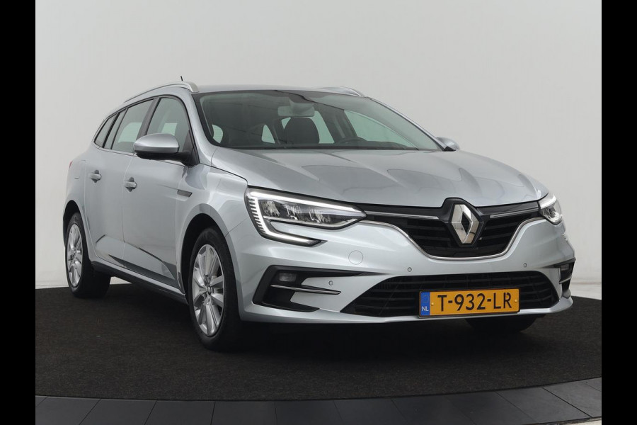 Renault Mégane 1.3 TCe140 Equilibre | Navigatie | Carplay | Keyless | Full LED | Digital Cockpit | Climate control | Parkeerhulp | Cruise control