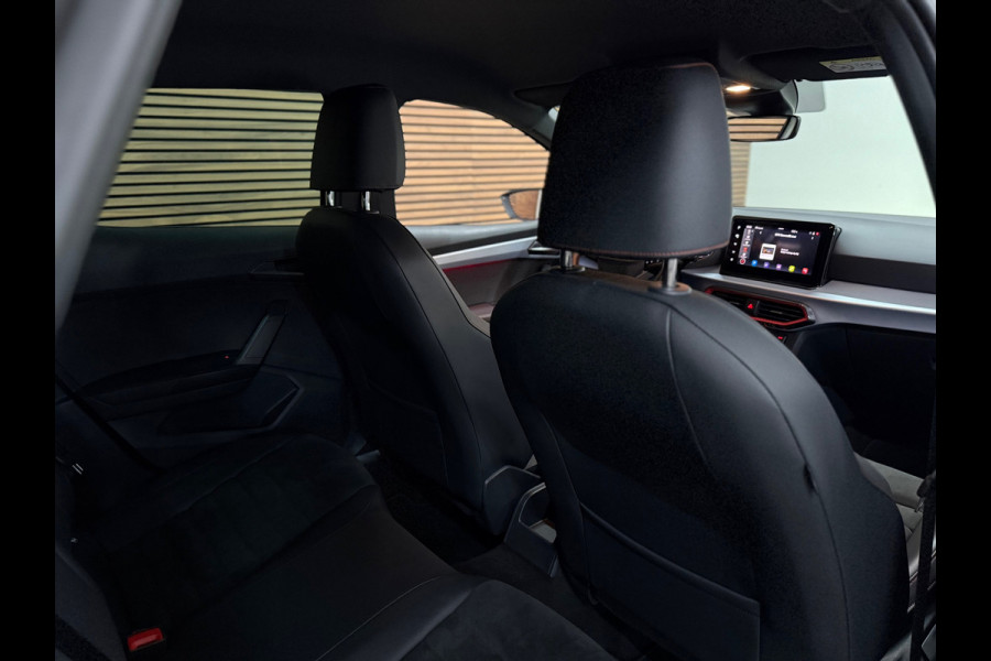 Seat Ibiza 1.0 EcoTSI FR Automaat | Facelift | Alcantara | Virtual Cockpit | Stoelverwarming | Cruise Control | 18' inch |