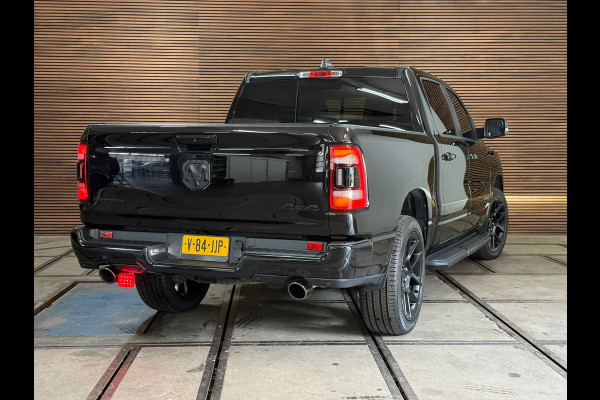 Dodge Ram 1500 5.7 V8 4x4 Crew Cab Sport | Full BLACK | Camera | ALPINE | Soft Cover | Apple Carplay | Cruise |