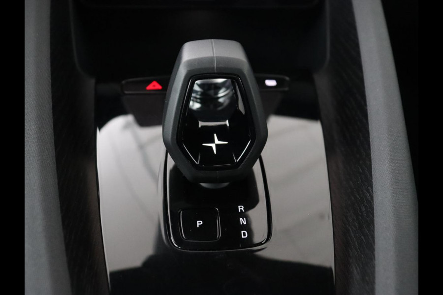 Polestar 2 Long Range Dual Motor Launch Edition 78kWh | Panoramadak | Trekhaak | 360 Camera | Achterbankverwarming | Adaptive cruise | Carplay | Camera | Stoelverwarming | Keyless
