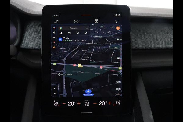 Polestar 2 Long Range Dual Motor Launch Edition 78kWh | Panoramadak | Trekhaak | 360 Camera | Achterbankverwarming | Adaptive cruise | Carplay | Camera | Stoelverwarming | Keyless