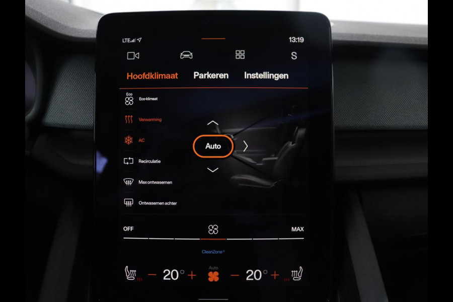 Polestar 2 Long Range Dual Motor Launch Edition 78kWh | Panoramadak | Trekhaak | 360 Camera | Achterbankverwarming | Adaptive cruise | Carplay | Camera | Stoelverwarming | Keyless