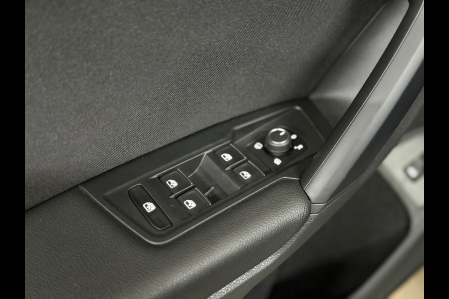 Volkswagen Tiguan 1.5 TSI ACT Highline | Pano | 360° Camera | Adaptive Cruise | HUD | Alcantara | 18' inch