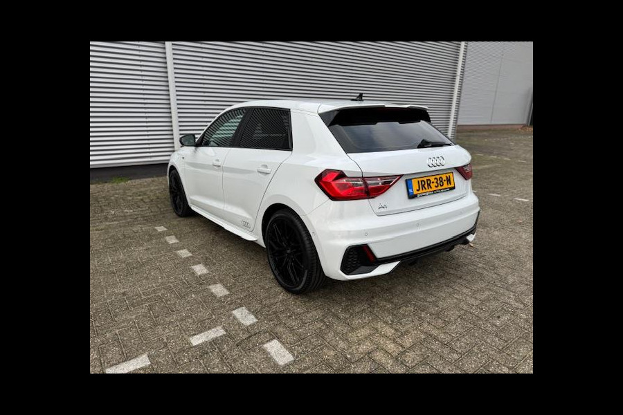 Audi A1 SPORTBACK 25 TFSI Pro Line S-Line,Navigatie,Carplay/Andriod,Cruisecontrol,stoelverwarming,Parkeersensoren,