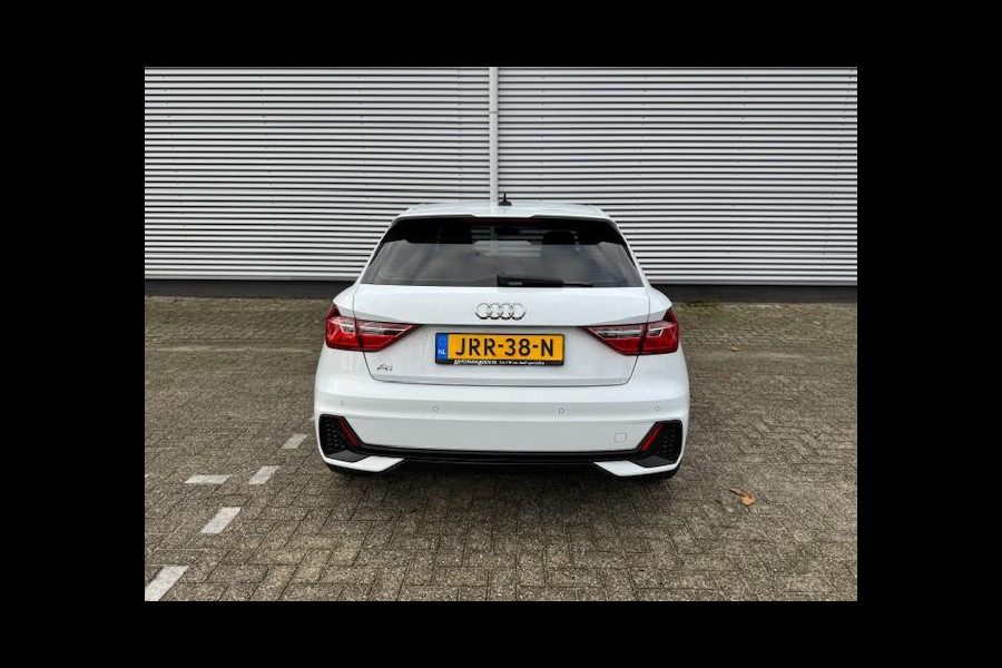 Audi A1 SPORTBACK 25 TFSI Pro Line S-Line,Navigatie,Carplay/Andriod,Cruisecontrol,stoelverwarming,Parkeersensoren,