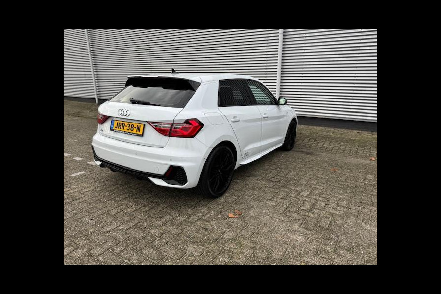 Audi A1 SPORTBACK 25 TFSI Pro Line S-Line,Navigatie,Carplay/Andriod,Cruisecontrol,stoelverwarming,Parkeersensoren,