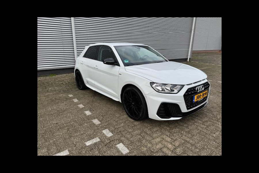 Audi A1 SPORTBACK 25 TFSI Pro Line S-Line,Navigatie,Carplay/Andriod,Cruisecontrol,stoelverwarming,Parkeersensoren,