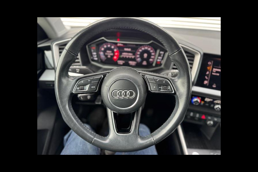 Audi A1 SPORTBACK 25 TFSI Pro Line S-Line,Navigatie,Carplay/Andriod,Cruisecontrol,stoelverwarming,Parkeersensoren,