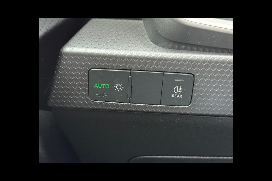 Audi A1 SPORTBACK 25 TFSI Pro Line S-Line,Navigatie,Carplay/Andriod,Cruisecontrol,stoelverwarming,Parkeersensoren,