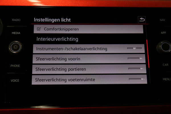 Volkswagen Polo 2.0 TSI GTI VIRTUAL/PANO/CARPLAY/IQ-LIGHT/SFEERVER/VOL