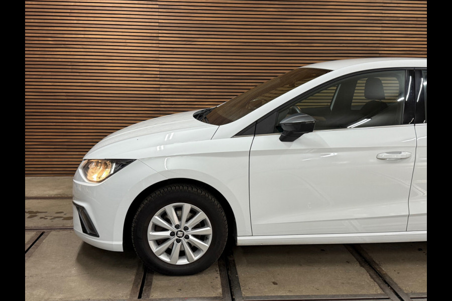 Seat Ibiza 1.0 TSI Excellence Automaat | Half Leer/Alcantara | Keyless | LED | Cruise Control | Climate Control