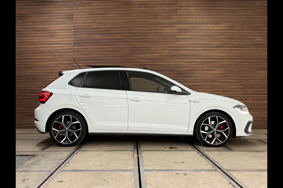 Volkswagen Polo 2.0 TSI GTI | Pano | Matrix LED | 18' inch | Stuurhulp | Camera | Adaptive Cruise |