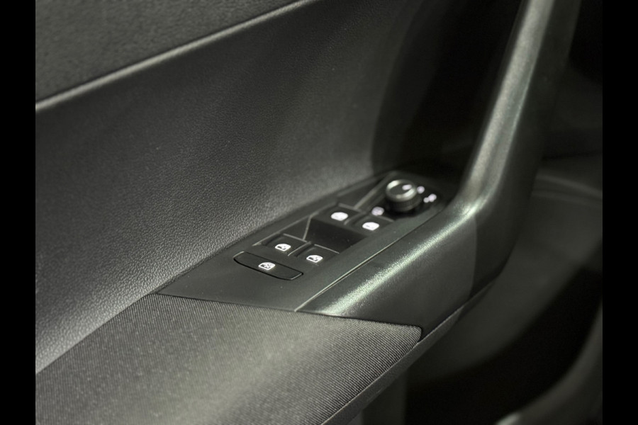 Volkswagen Polo 2.0 TSI GTI | Pano | Matrix LED | 18' inch | Stuurhulp | Camera | Adaptive Cruise |