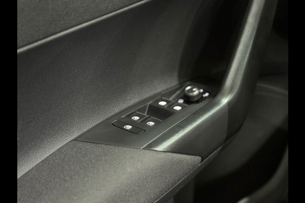 Volkswagen Polo 2.0 TSI GTI | Pano | Matrix LED | 18' inch | Stuurhulp | Camera | Adaptive Cruise |