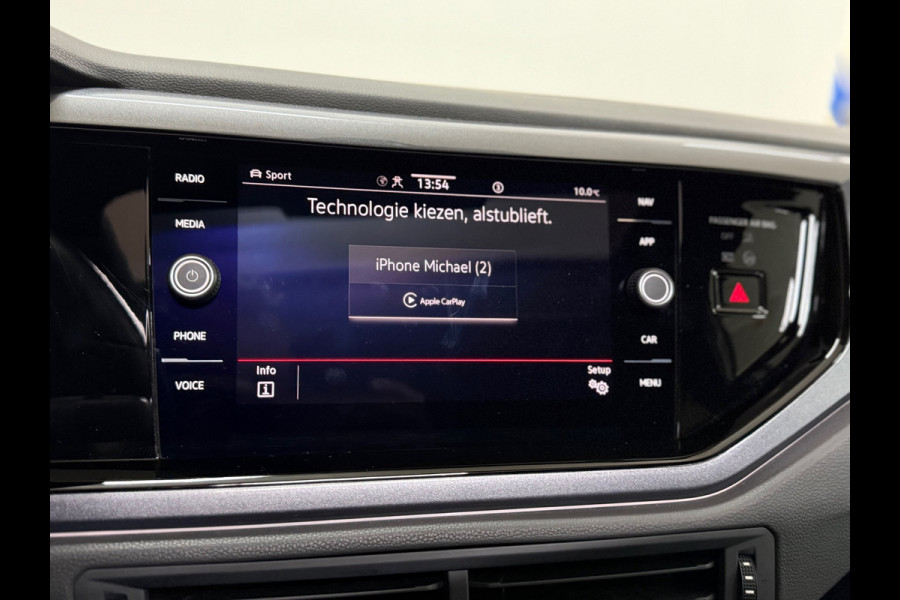 Volkswagen Polo 2.0 TSI GTI | Pano | Matrix LED | 18' inch | Stuurhulp | Camera | Adaptive Cruise |