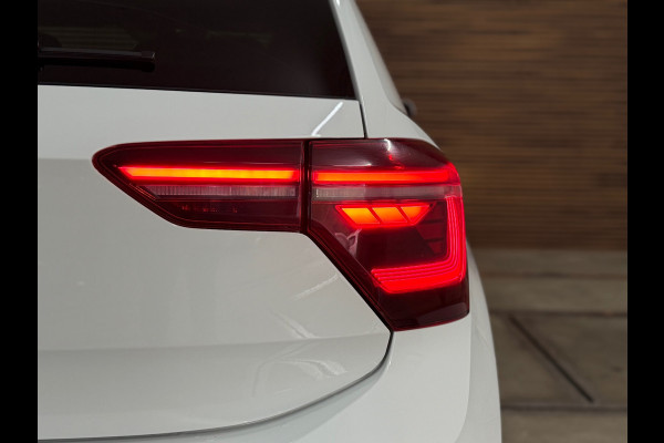 Volkswagen Polo 2.0 TSI GTI | Pano | Matrix LED | 18' inch | Stuurhulp | Camera | Adaptive Cruise |