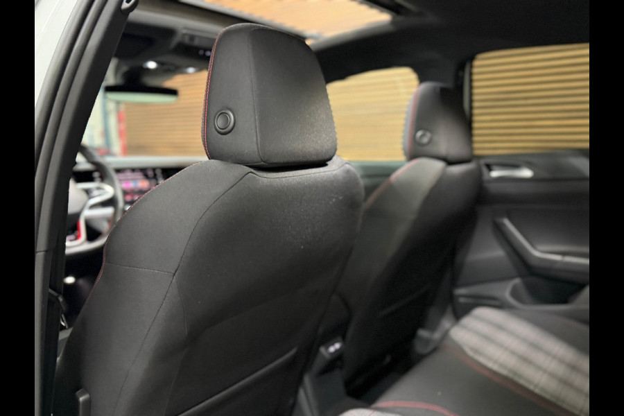Volkswagen Polo 2.0 TSI GTI | Pano | Matrix LED | 18' inch | Stuurhulp | Camera | Adaptive Cruise |